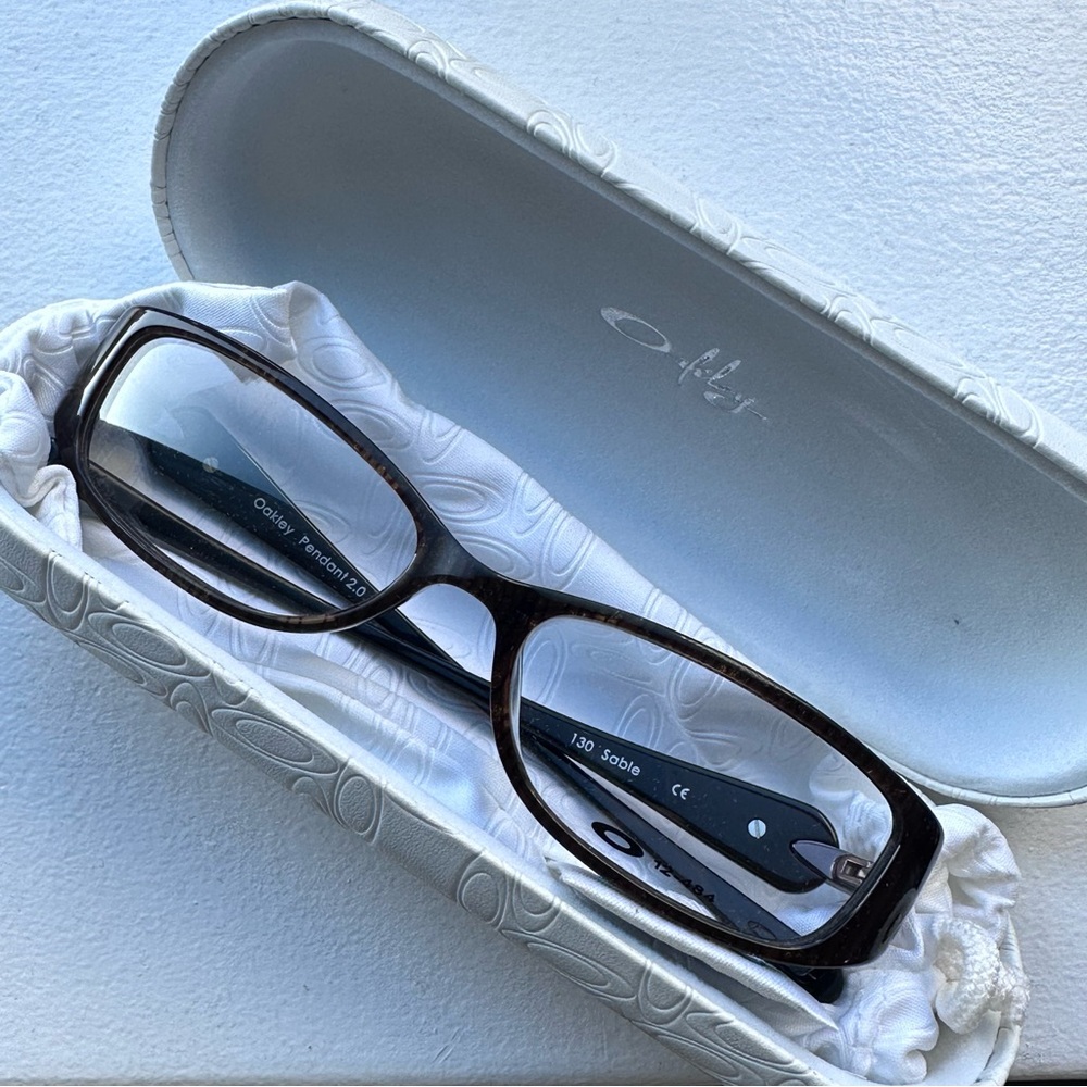 Oakley Pendant 2.0 - 130 in Sable 52/16